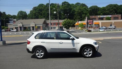 Turbo diesel, awd, navigation, panormaic roof, rear camera, side camera, xenon