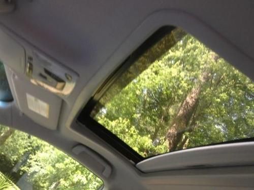 2013 Toyota Sienna XLE Mini Passenger Van 5-Door 3.5L, image 10