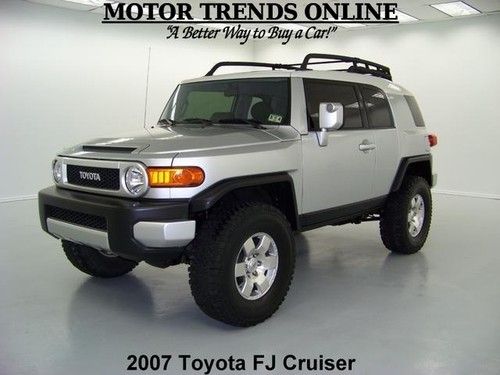 4x4 lifted mud tires leather gauges factory subwoofer 2007 toyota fj cruiser 72k