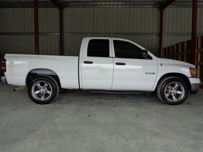 4.7L Engine, ABS, AC, CD Player, White, Airbags, Cruise Control, WE FINANCE, image 2