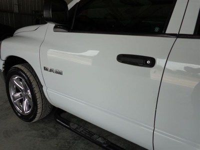 4.7L Engine, ABS, AC, CD Player, White, Airbags, Cruise Control, WE FINANCE, image 9