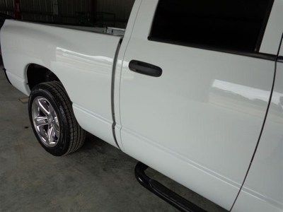 4.7L Engine, ABS, AC, CD Player, White, Airbags, Cruise Control, WE FINANCE, image 11