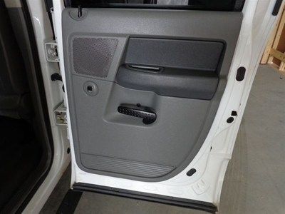 4.7L Engine, ABS, AC, CD Player, White, Airbags, Cruise Control, WE FINANCE, image 20