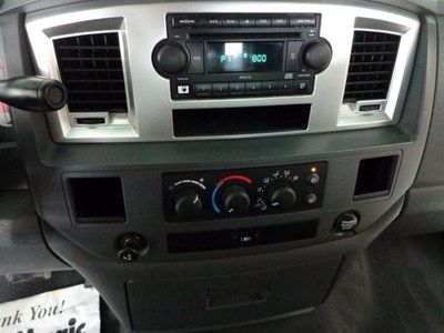 4.7L Engine, ABS, AC, CD Player, White, Airbags, Cruise Control, WE FINANCE, image 26