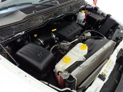 4.7L Engine, ABS, AC, CD Player, White, Airbags, Cruise Control, WE FINANCE, image 39