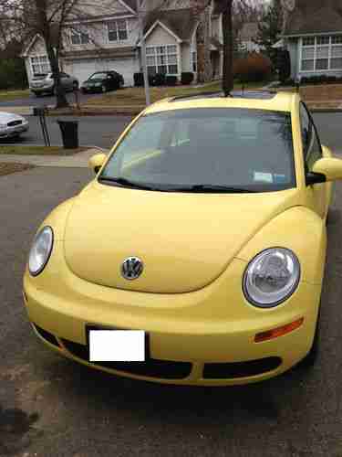 2006 Volkswagen Beetle 2.5 Hatchback 2-Door 2.5L, image 7
