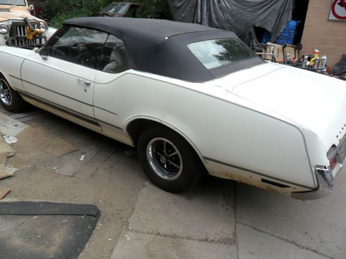 1971 oldsmobile cutlass convertible hurst 4 speed