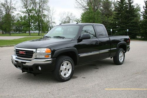 2004 gmc sierra 1500 sle extended cab pickup 4-door 5.3l