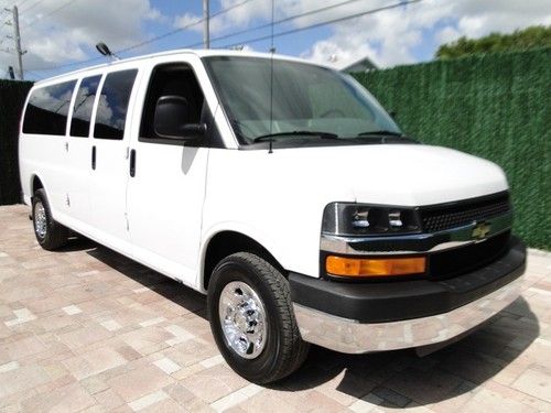 10 chevy extended ext 12 passenger van lt dual ac very clean cargo space 15