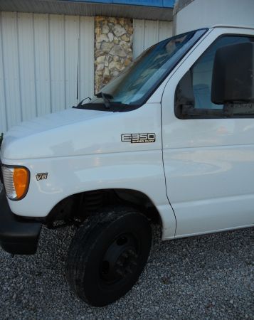 2003 Box Truck Ford E350 Super Duty Box Van 137367k miles- Cold AC 16ft **LOOK**, image 4