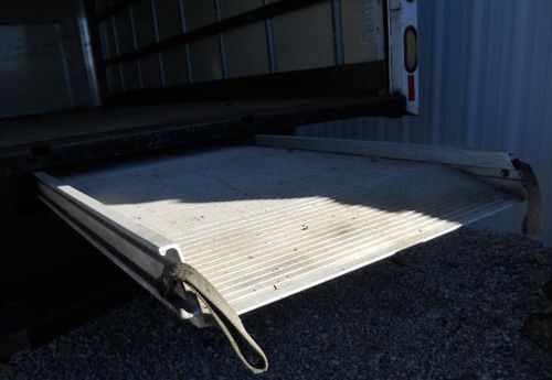 2003 Box Truck Ford E350 Super Duty Box Van 137367k miles- Cold AC 16ft **LOOK**, image 8