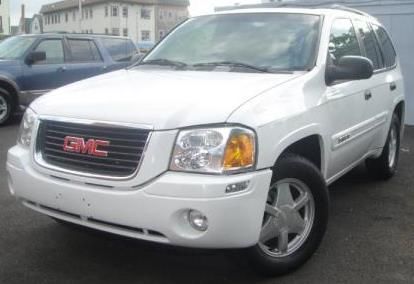 2003 gmc envoy xl, summit white, 104k miles