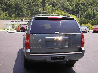 NO RESERVE 08 CHEVY SUBURBAN Z71 4X4 LOADED , LEATHER ,ROOF, REAR DVD, image 6