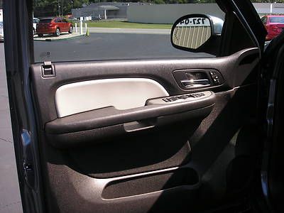 NO RESERVE 08 CHEVY SUBURBAN Z71 4X4 LOADED , LEATHER ,ROOF, REAR DVD, image 10