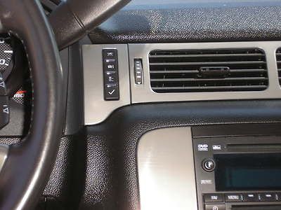 NO RESERVE 08 CHEVY SUBURBAN Z71 4X4 LOADED , LEATHER ,ROOF, REAR DVD, image 22