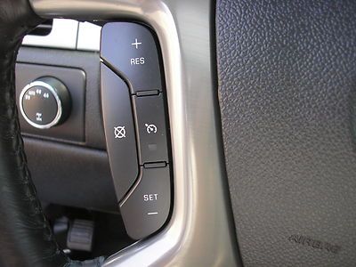 NO RESERVE 08 CHEVY SUBURBAN Z71 4X4 LOADED , LEATHER ,ROOF, REAR DVD, image 27