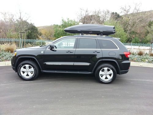 2011 jeep grand cherokee laredo sport utility 4-door 5.7l