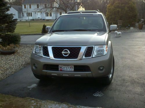 2008 nissan pathfinder se sport utility 4-door 4.0l