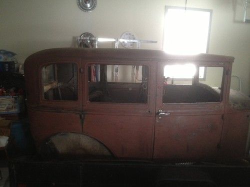 1930 ford model a 4 door body very nice shape