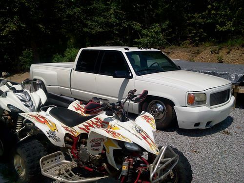 1998 Chevy 3500 Dually Crew Cab Cadillac Conversion Bagged Air Ride Shaved, image 4