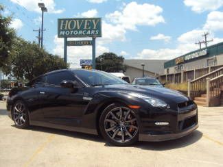 Nissan gtr gt-r nismo awd 2 door