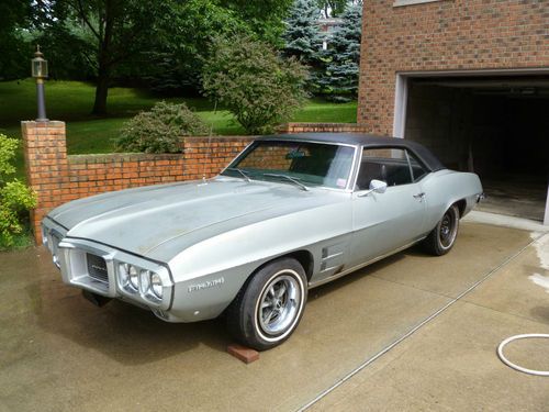 1969 pontiac firebird original owner 350 4 speed posi,68,500 actual mileage.