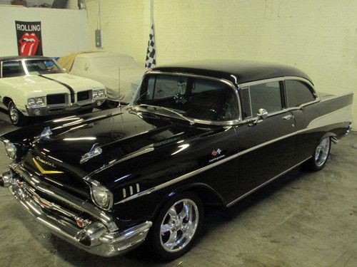 1957 Chevrolet Belair Post-4-speed,F.I. 350/375 HP Vintage A/C.