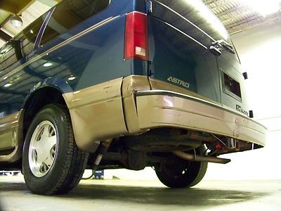 NO RESERVE...LOADED...SAME OWNER SINCE 19k...NEW CAR TRADE...NEWER INSPECTION, image 19