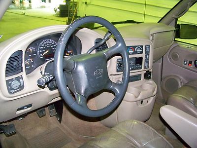 NO RESERVE...LOADED...SAME OWNER SINCE 19k...NEW CAR TRADE...NEWER INSPECTION, image 31