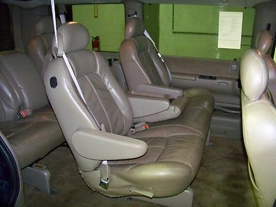 NO RESERVE...LOADED...SAME OWNER SINCE 19k...NEW CAR TRADE...NEWER INSPECTION, image 37