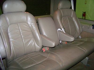 NO RESERVE...LOADED...SAME OWNER SINCE 19k...NEW CAR TRADE...NEWER INSPECTION, image 38