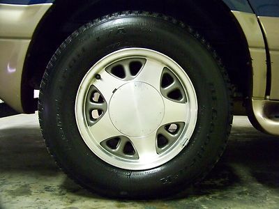 NO RESERVE...LOADED...SAME OWNER SINCE 19k...NEW CAR TRADE...NEWER INSPECTION, image 46