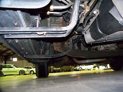 NO RESERVE...LOADED...SAME OWNER SINCE 19k...NEW CAR TRADE...NEWER INSPECTION, image 52