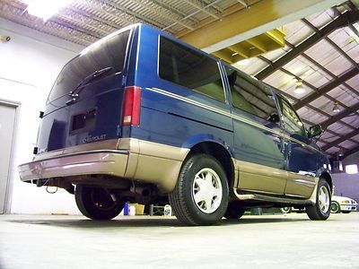 NO RESERVE...LOADED...SAME OWNER SINCE 19k...NEW CAR TRADE...NEWER INSPECTION, image 58