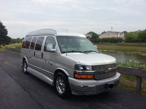 2003 chevrolet express 1500 explorer limited se conversion **only 74,000 miles**