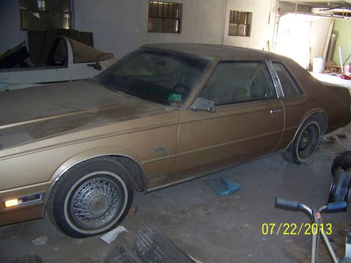 1983 chrysler imperial  no reserve!!!!!!