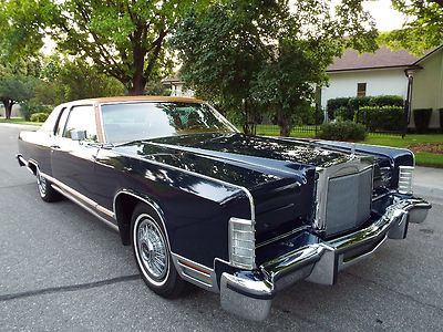 Gorgeous - survivor 1978 lincoln continental town coupe 23k actual miles nice!