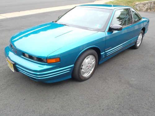 94 cutlass 2dr video proof mint! 40k! see underside hear it run! 1 owner/sticker