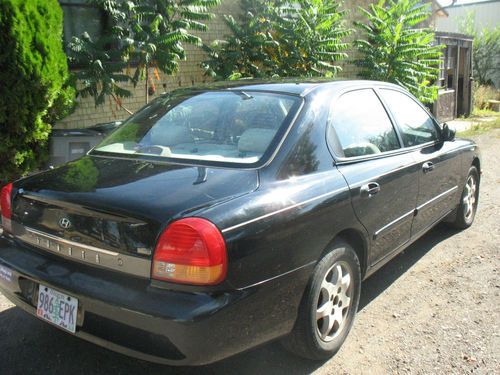 2000 hyundai sonata gls v6 sedan 4-door 2.5l~5 speed~new clutch~black