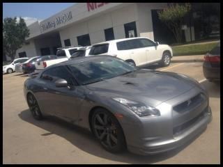 2010 nissan gt-r premium