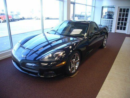 2009 chevrolet corvette base coupe 2-door 6.2l