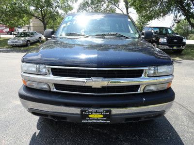 5.3L V8 CD Auto Headlamp On/Off-Delay Cassette Player Power Seat 3rd Row Seats, image 2