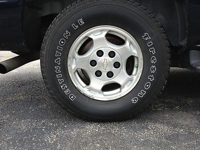 5.3L V8 CD Auto Headlamp On/Off-Delay Cassette Player Power Seat 3rd Row Seats, image 31