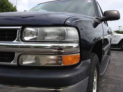 5.3L V8 CD Auto Headlamp On/Off-Delay Cassette Player Power Seat 3rd Row Seats, image 34