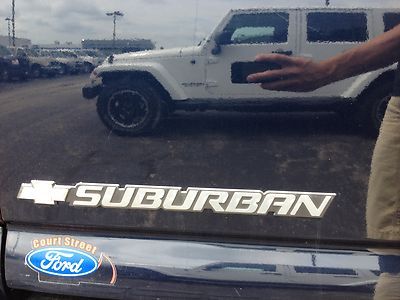 5.3L V8 CD Auto Headlamp On/Off-Delay Cassette Player Power Seat 3rd Row Seats, image 36