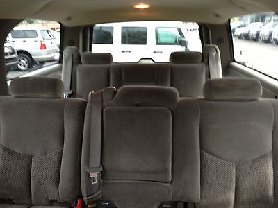 5.3L V8 CD Auto Headlamp On/Off-Delay Cassette Player Power Seat 3rd Row Seats, image 44