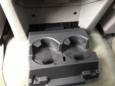 5.3L V8 CD Auto Headlamp On/Off-Delay Cassette Player Power Seat 3rd Row Seats, image 53