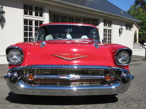 Chevrolet bel air sport coupe resto-mod - beautiful red/low miles on new engine
