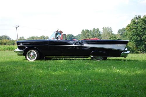 1957 CHEVROLET BEL AIR CONVERTIBLE, image 4