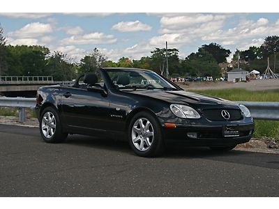 1999 mercedes slk230 "dealer serviced and ready to go!!"